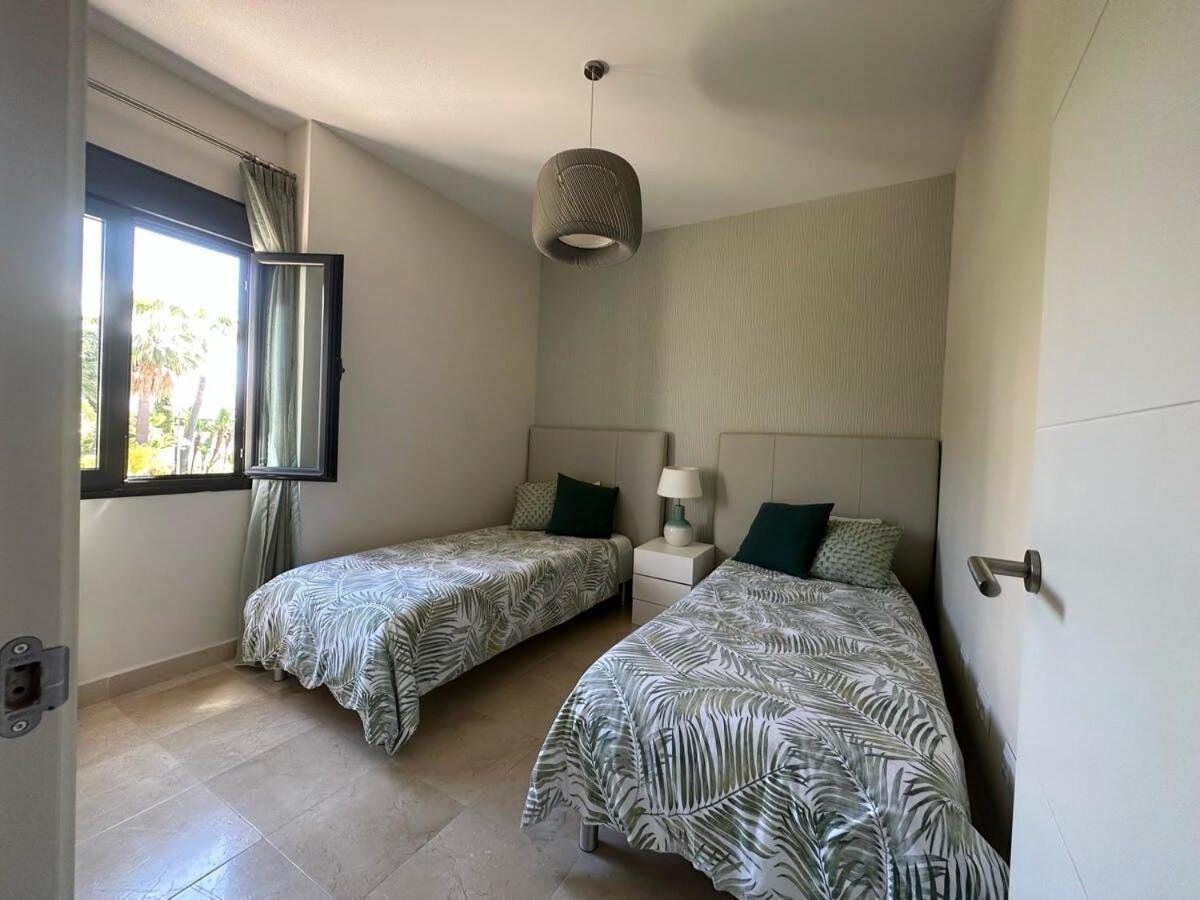 Luxury Apartment With Panoramic Views - Marbella Естепона Екстер'єр фото